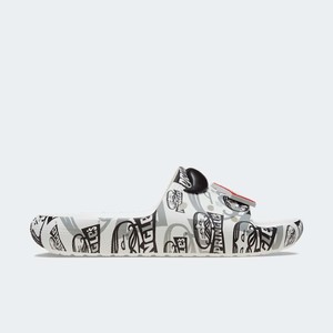 Pringles x Crocs Classic Slide V2 "Black/White" | 209692 Pringles x Crocs Classic Slide V2 "Black/White" | 209692