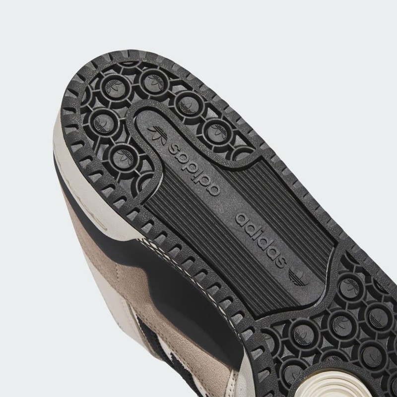 adidas Forum Low CL "White/Black" | IG3901 adidas Forum Low CL "White/Black" | IG3901