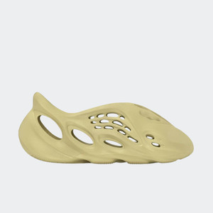 adidas Yeezy Foam Runner "Sulfur" | GV6775 adidas Yeezy Foam Runner "Sulfur" | GV6775