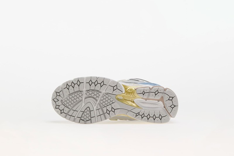KITH x New Balance 1906R "White" | M1906RKC