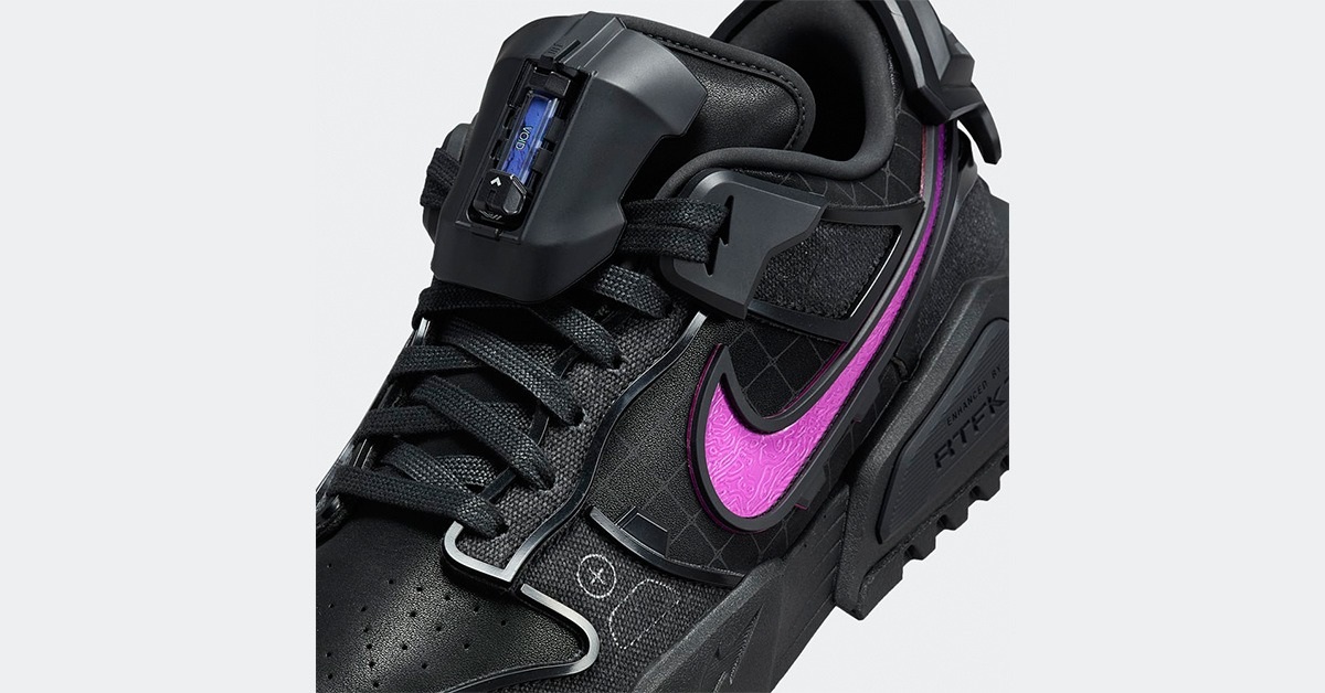 Limited SNKRS Drop: RTFKT x Nike Dunk Genesis "Void" Limited SNKRS Drop: RTFKT x Nike Dunk Genesis "Void"