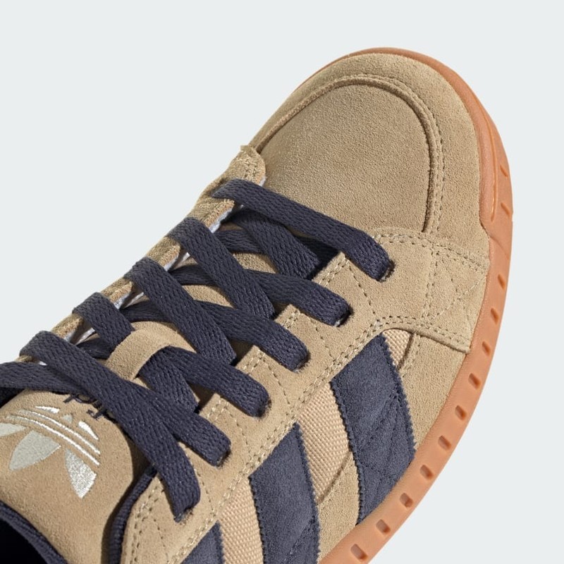 adidas LWST "Linen Khaki" | ID3930