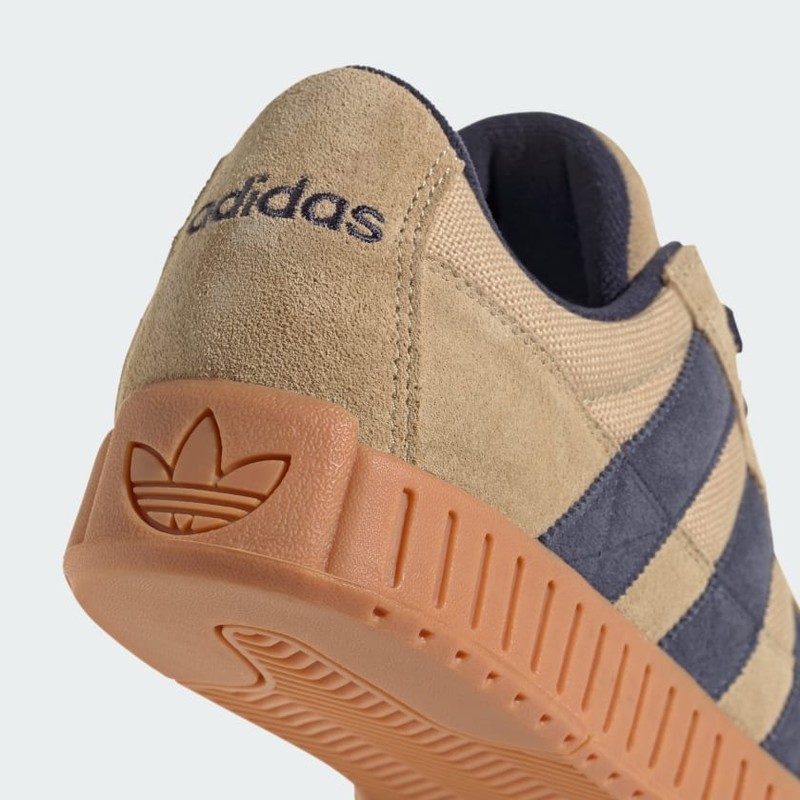 adidas LWST "Linen Khaki" | ID3930