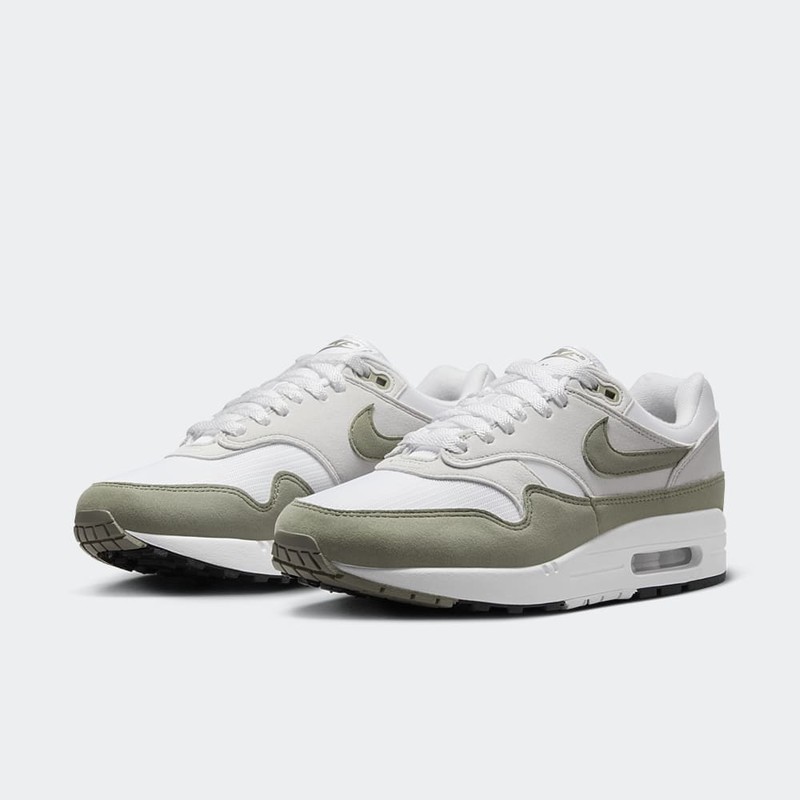 Nike Air Max 1 "Light Army" | DZ2628-112
