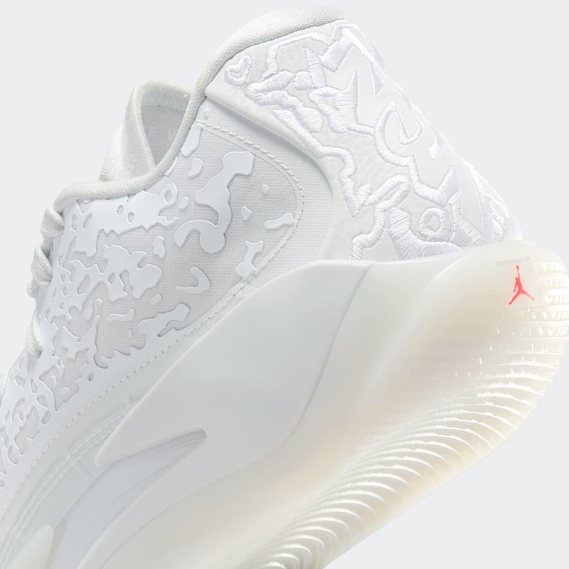 Jordan Zion 3 "Off White" | DR0675-103