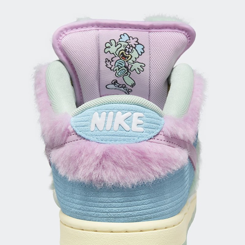 VERDY x Nike SB Dunk Low "Visty" | FN6040-400