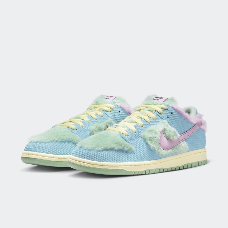 VERDY x Nike SB Dunk Low "Visty" | FN6040-400
