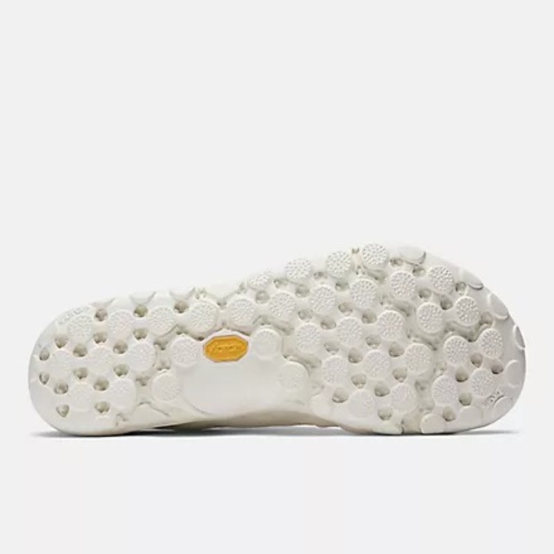 ISSEY MIYAKE x New Balance MT100V1 "Sea Salt" | MT10OIM