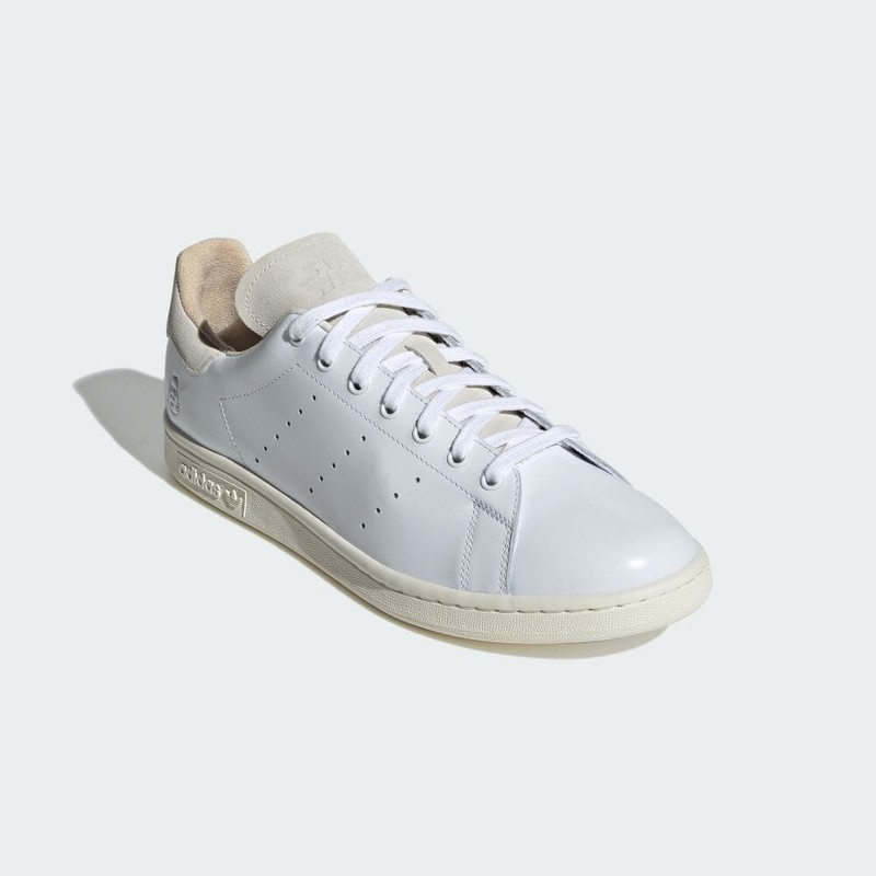 Star Wars x Nanzuka x adidas Stan Smith "Stormtrooper" | IE6002