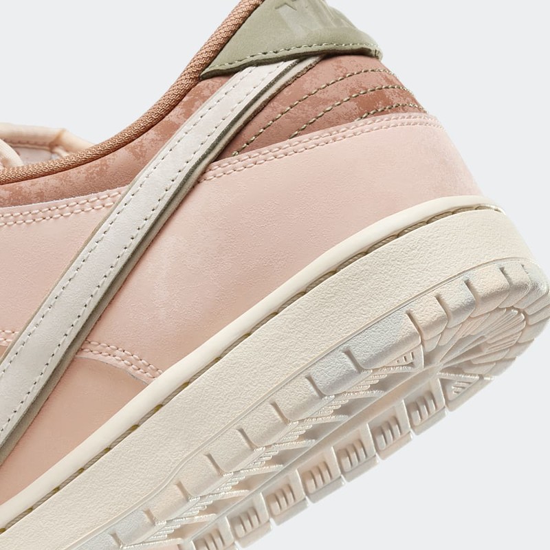 Nike SB Dunk Low "Trocadéro Gardens" | FV5926-200
