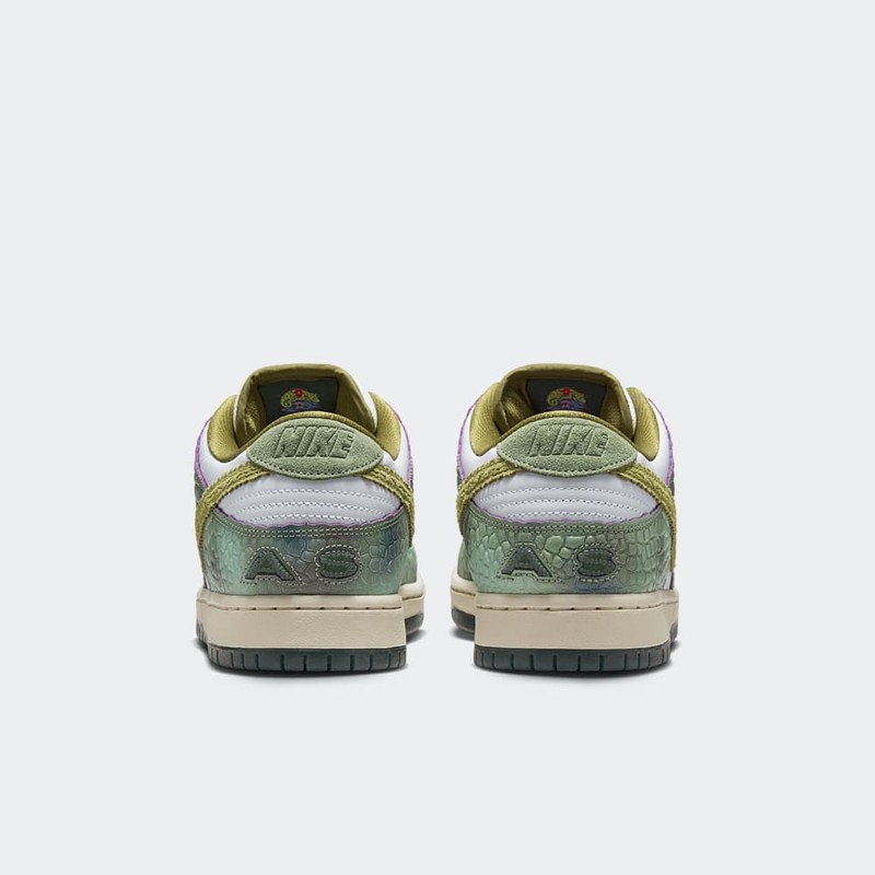 Alexis Sablone x Nike SB Dunk Low "Oil Green" | HJ3386-300
