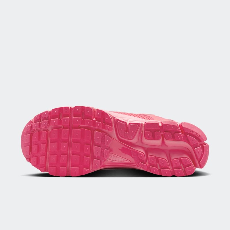 Nike Zoom Vomero 5 "Hot Punch" | HF5493-600