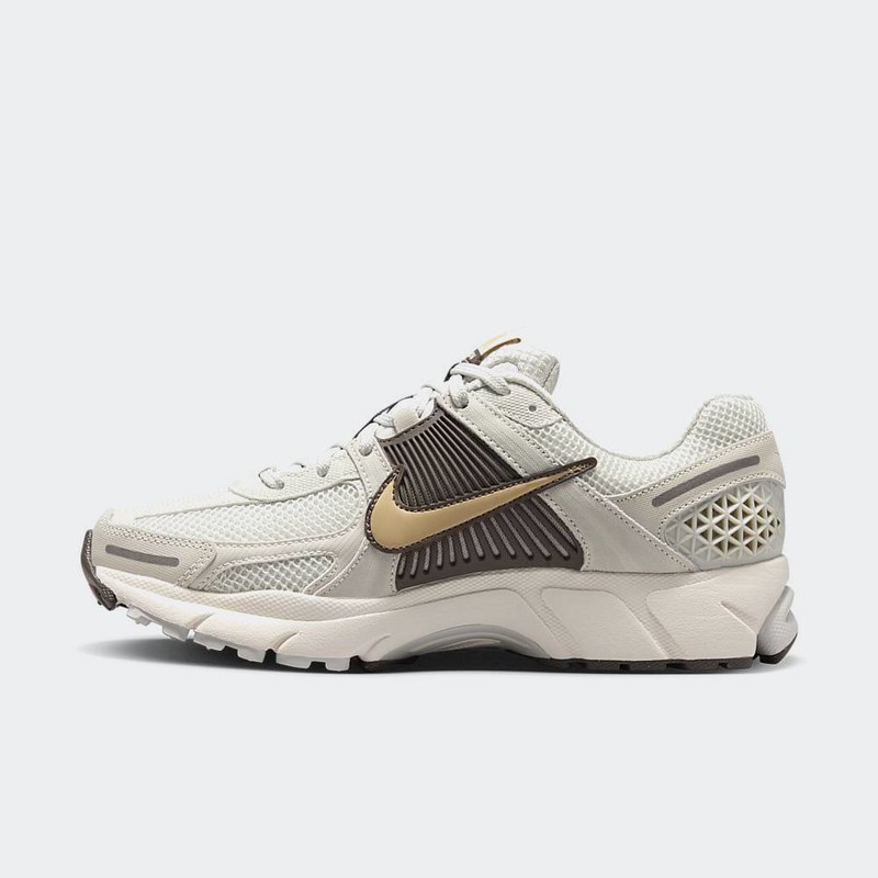 Nike Zoom Vomero 5 "Light Bone" | HM9657-001