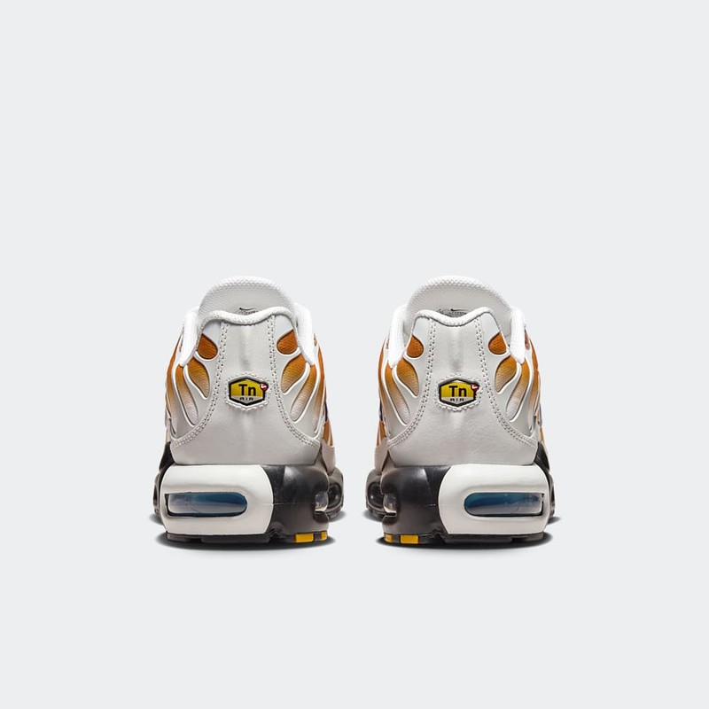 One Block Down x Nike Air Max Plus "Chutney" | FZ3308-700