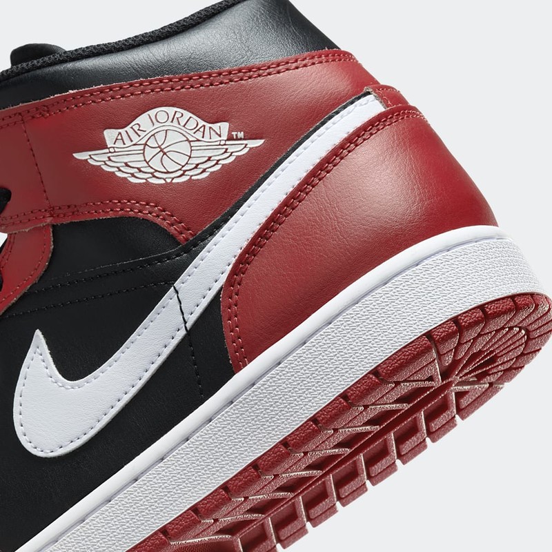 Air Jordan 1 Mid "Black/Gym Red" | DQ8426-061