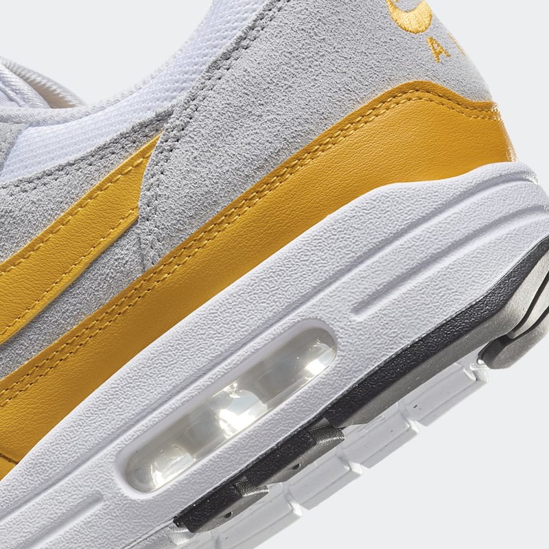 Nike Air Max 1 "University Gold" | FZ5808-100