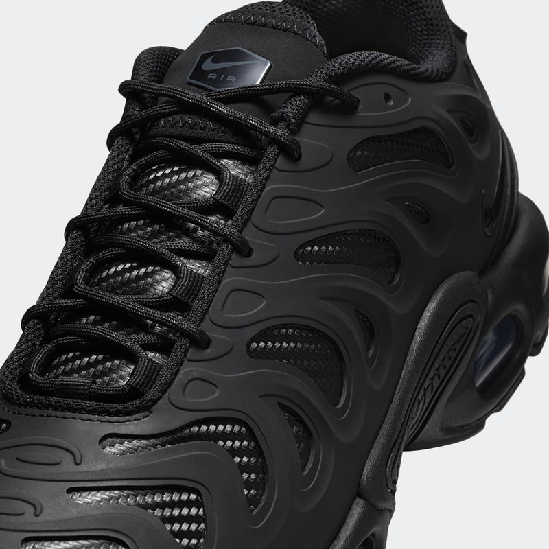 Nike Air Max Plus Drift "Triple Black" | HF0785-001