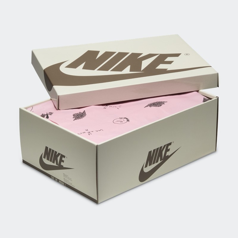 Travis Scott x Air Jordan 1 Low OG "Canary" | DZ4137-700