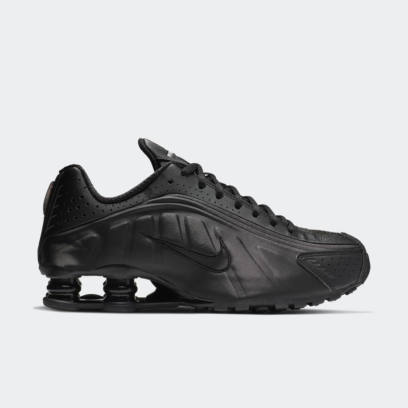 Nike Shox R4 "Black" | AR3565-004