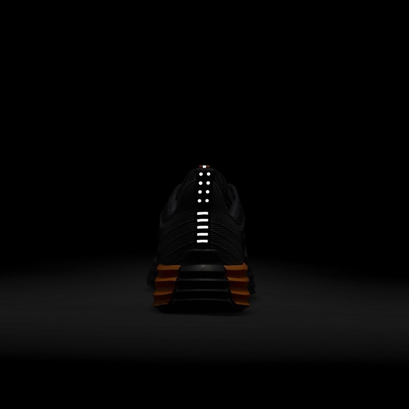 Nike Lunar Roam "Black/Safety Orange" | HJ8999-001 Nike Lunar Roam "Black/Safety Orange" | HJ8999-001