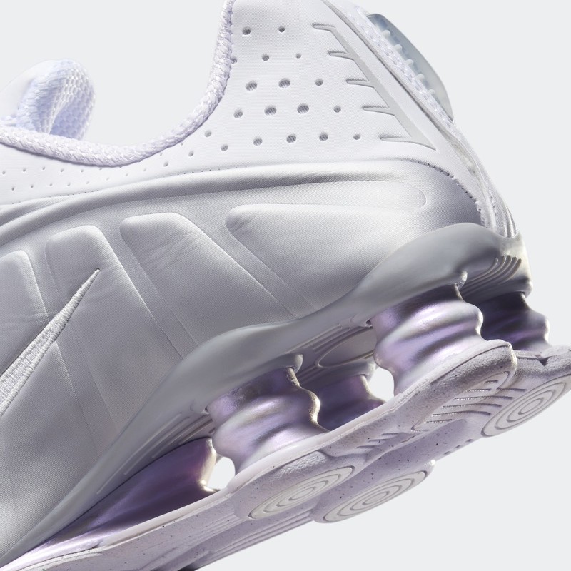 Nike Shox R4 "Light Purple" | HF5076-100