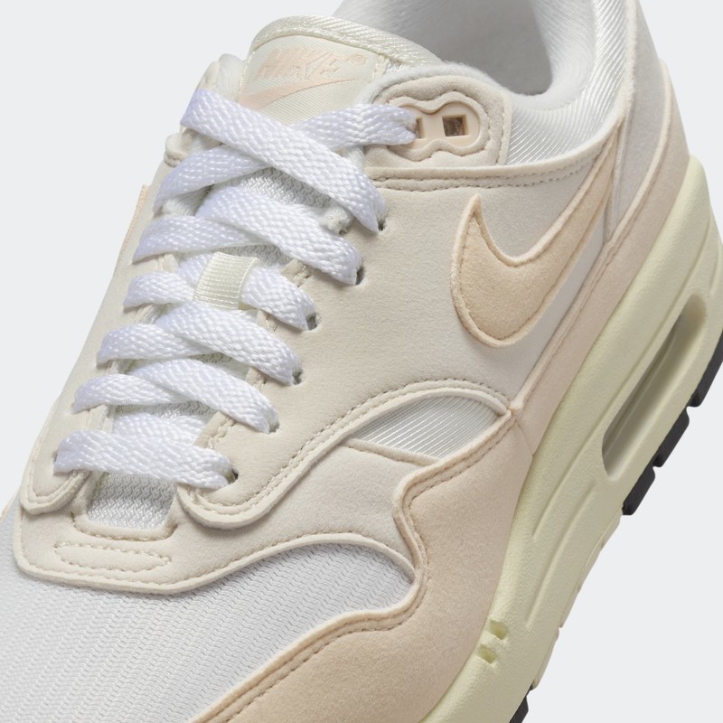 Nike Air Max 1 "Guava Ice" | DZ2628-111