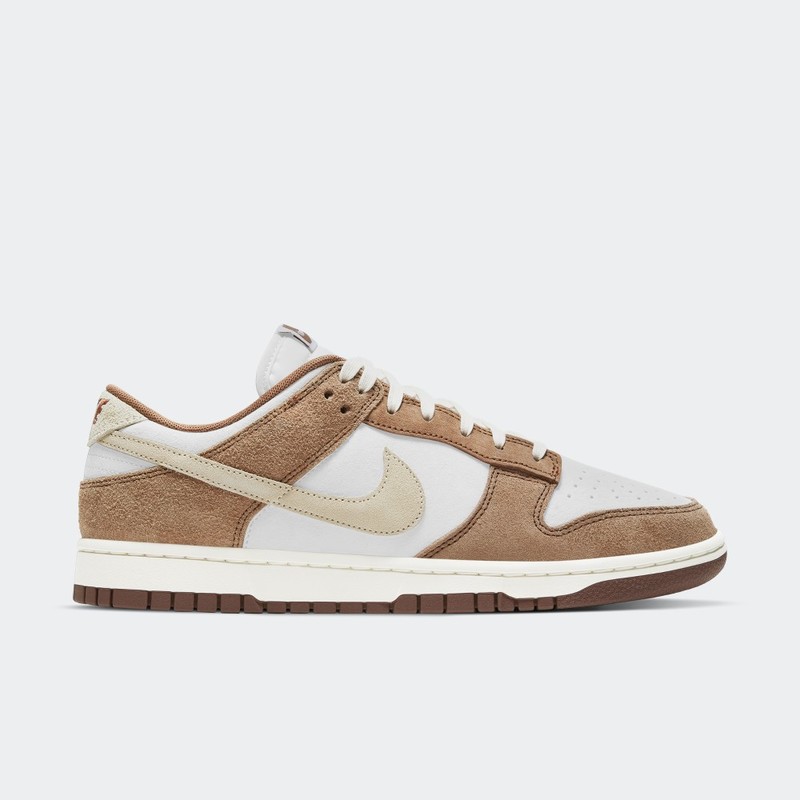 Nike Dunk Low PRM "Medium Curry" | DD1390-100