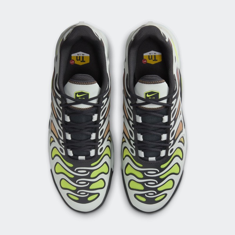 Nike Air Max Plus Drift "Light Silver" | FD4290-009