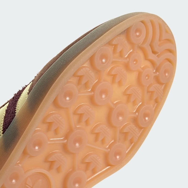 adidas Gazelle Indoor "Maroon" | JI0324 adidas Gazelle Indoor "Maroon" | JI0324