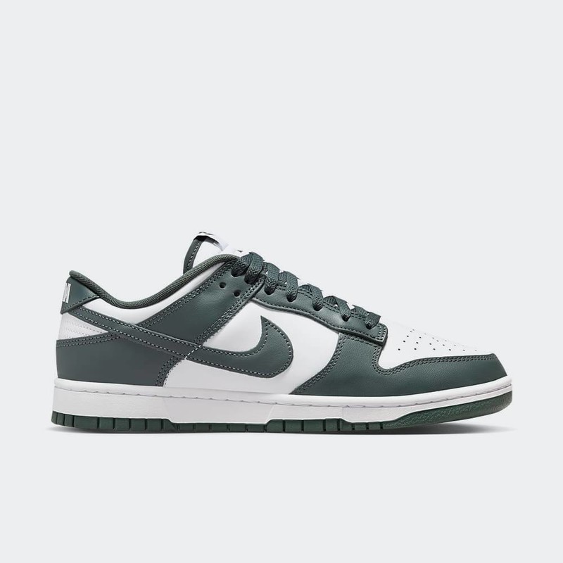 Nike Dunk Low "Vintage Green" | DV0833-111 Nike Dunk Low "Vintage Green" | DV0833-111