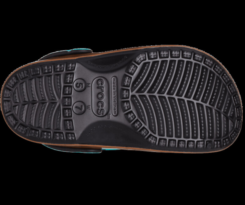 Scooby-Doo x Crocs Classic Clog "Scooby" | 210100-001 Scooby-Doo x Crocs Classic Clog "Scooby" | 210100-001