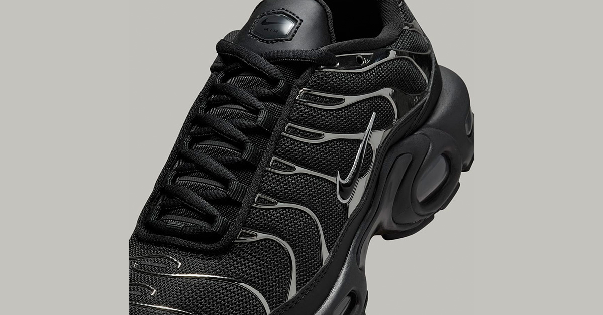 Nike Air Max Plus erhält ein dezentes "Black/Metallic Silver" Design für den Herbst 2024 Nike Air Max Plus erhält ein dezentes "Black/Metallic Silver" Design für den Herbst 2024