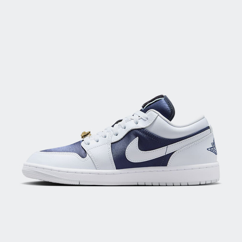 Air Jordan 1 Low "Football Grey" | FZ8778-044 Air Jordan 1 Low "Football Grey" | FZ8778-044