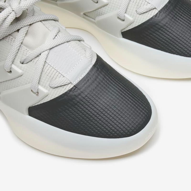 Fear of God x adidas I Basketball "Sesame Carbon" | IE6188