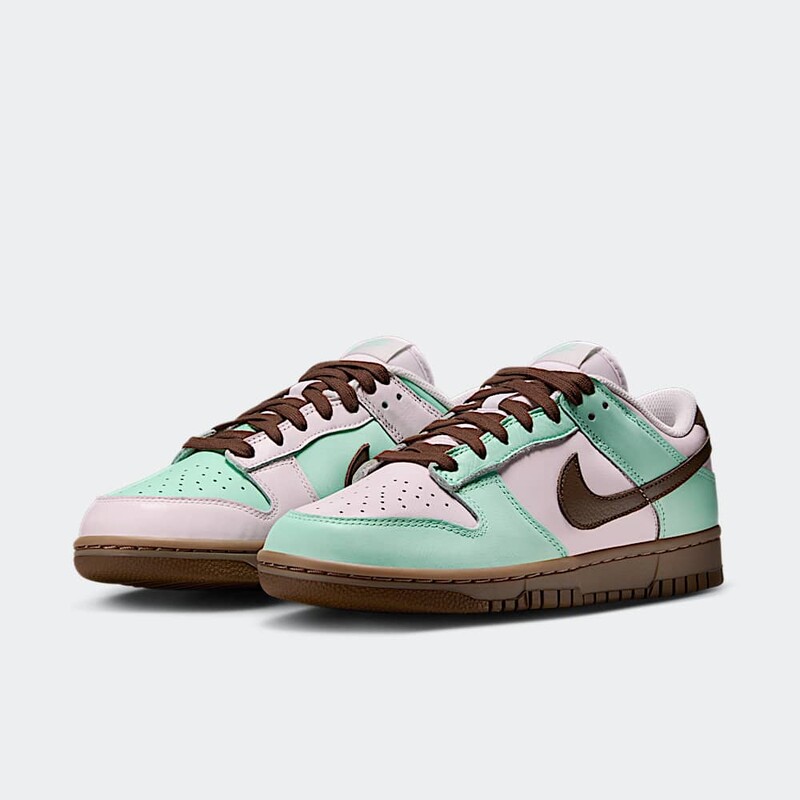 Nike Dunk Low "Mint Chocolate" | IH0821-679