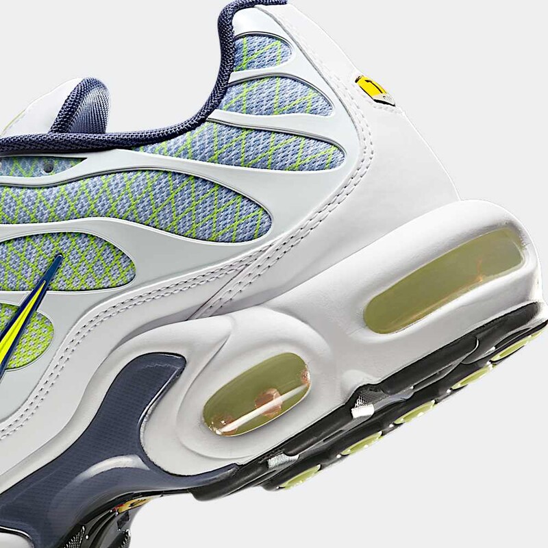 Nike Air Max Plus "Wave Grid" | HV6227-001