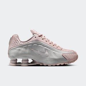 Nike Shox R4 "Barely Rose" | AR3565-600 Nike Shox R4 "Barely Rose" | AR3565-600