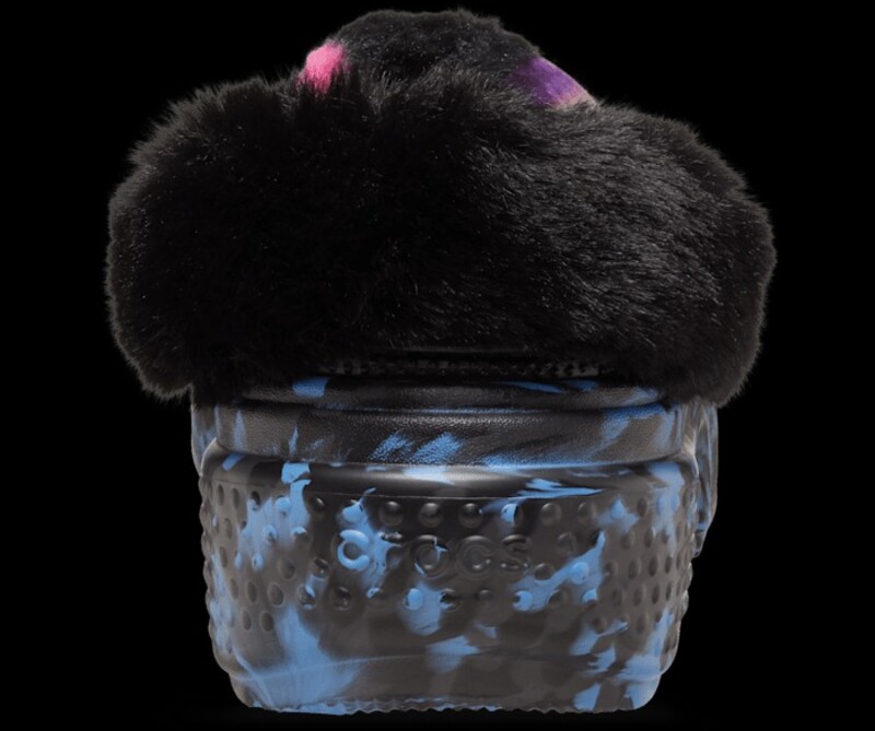 Happy Socks x Crocs Stomp Lined Clog | 211797-90H Happy Socks x Crocs Stomp Lined Clog | 211797-90H