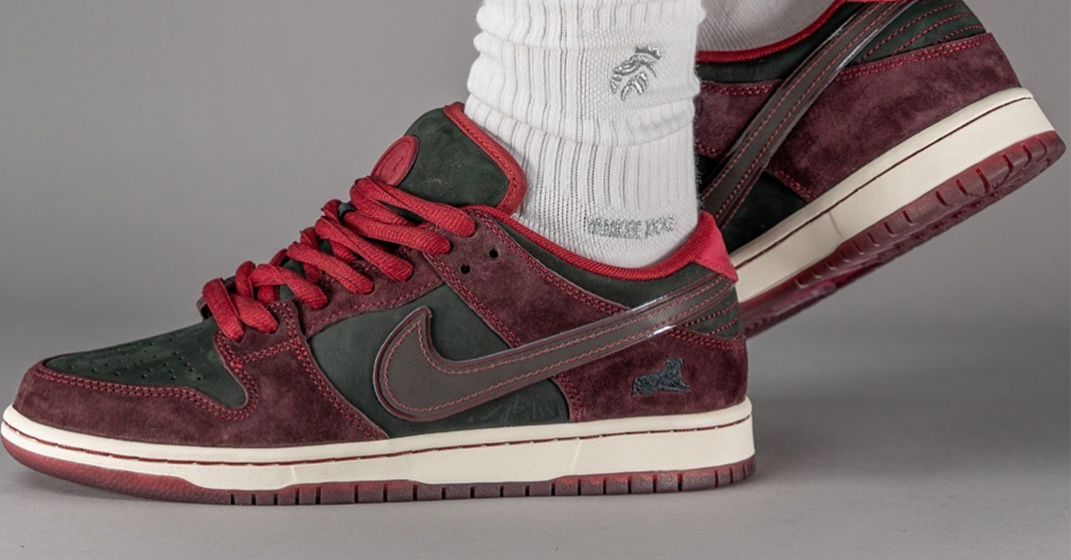 RIOT Skateshop x Nike SB Dunk Low Inspired by the City's Wine Culture RIOT Skateshop x Nike SB Dunk Low Inspired by the City's Wine Culture