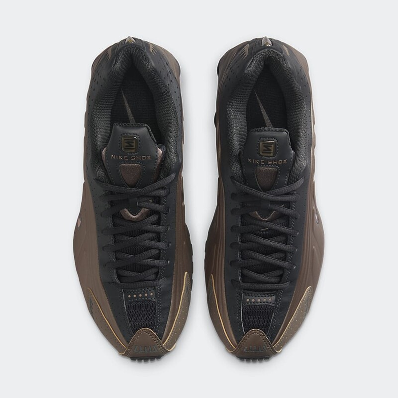 Nike Shox R4 "Ironstone" | AR3565-007