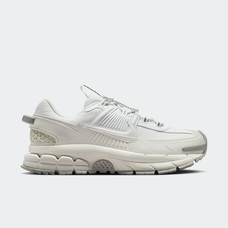 Nike Zoom Vomero Roam "White" | HV6410-100