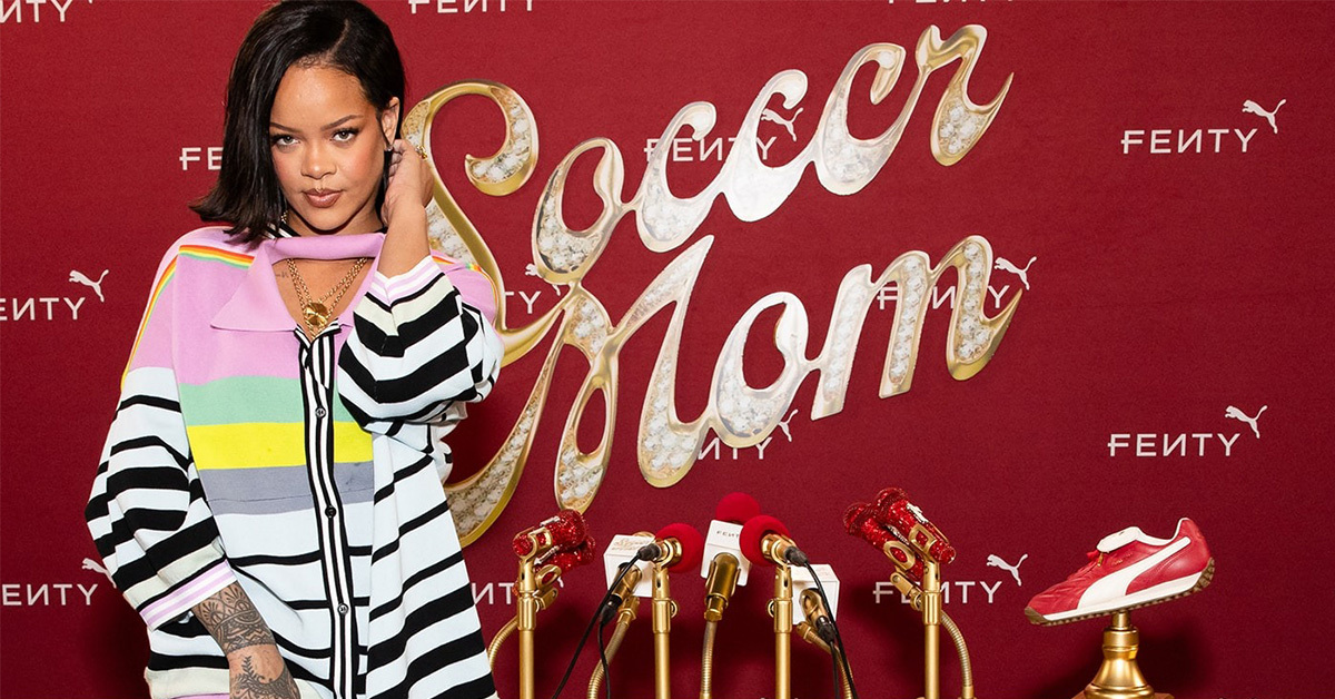 Rihanna bringt den Soccer-Style mit neuen Fenty x PUMA Avanti Colorways auf den Punkt Rihanna bringt den Soccer-Style mit neuen Fenty x PUMA Avanti Colorways auf den Punkt