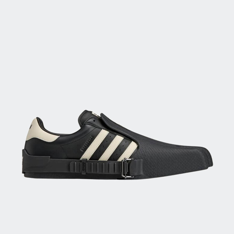 AVAVAV x adidas Superfinger Superstar "Core Black" | JP7141 AVAVAV x adidas Superfinger Superstar "Core Black" | JP7141