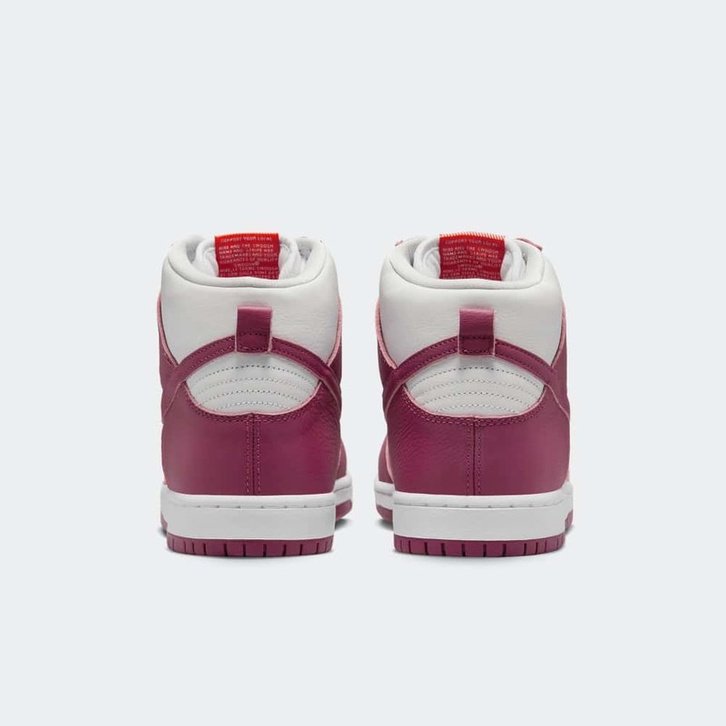 Nike SB Dunk High "Sweet Beet" | DQ4485-600