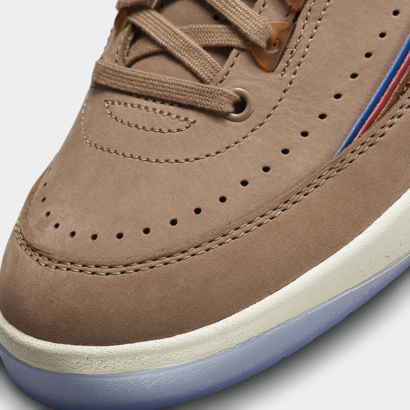 Two 18 x Air Jordan 2 Low | DV7129-222