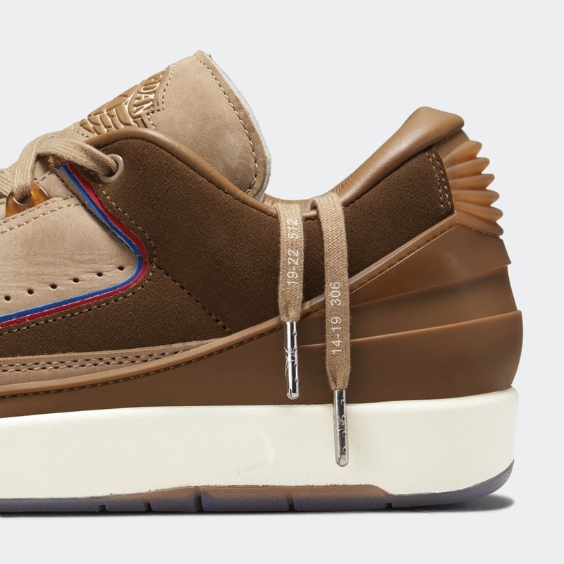 Two 18 x Air Jordan 2 Low | DV7129-222