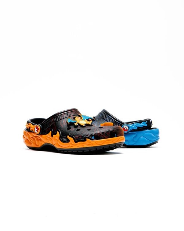 Pokemon x Crocs Versus Clog "Charizard vs. Blastoise" | 211346-90H
