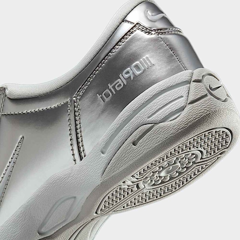 Nike Total 90 III "Metallic Platinum" | II9792-011