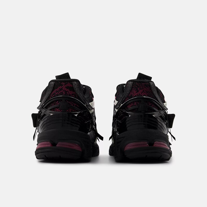 New Balance 1906A "Dragon Berry" | U1906AD