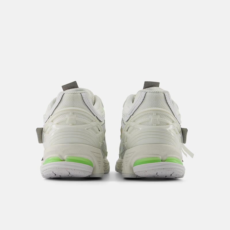 New Balance 1906A "White/Mint Flash" | U1906AE